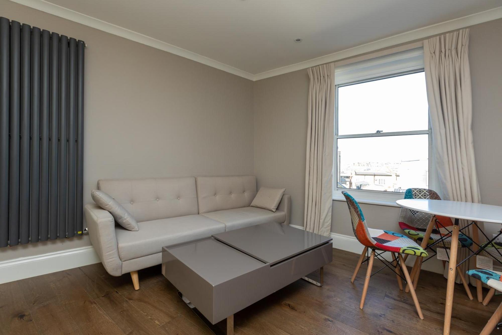 Spacious & Pristine 2Bd Flat - Balham Daire Londra Dış mekan fotoğraf